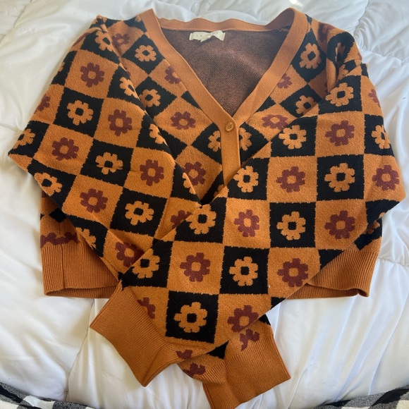 cropped cardigan with checkered design - Picture 1 of 3